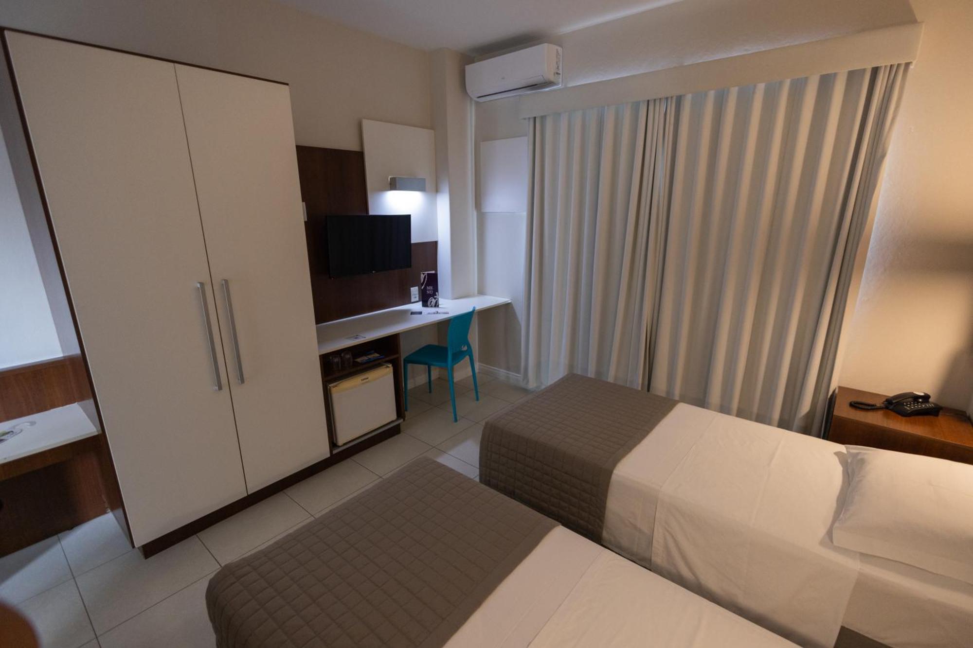 Art Hotel Tubarao Luaran gambar