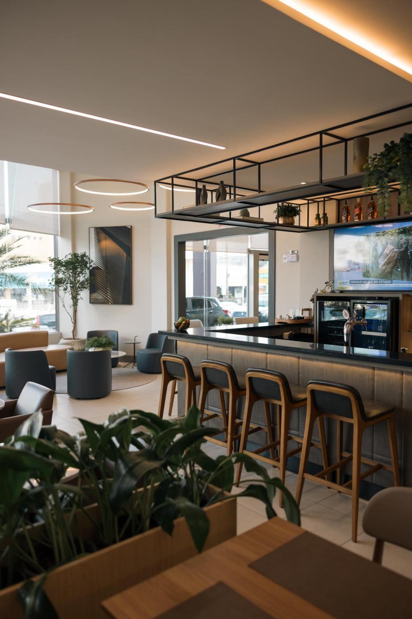 Art Hotel Tubarao Luaran gambar